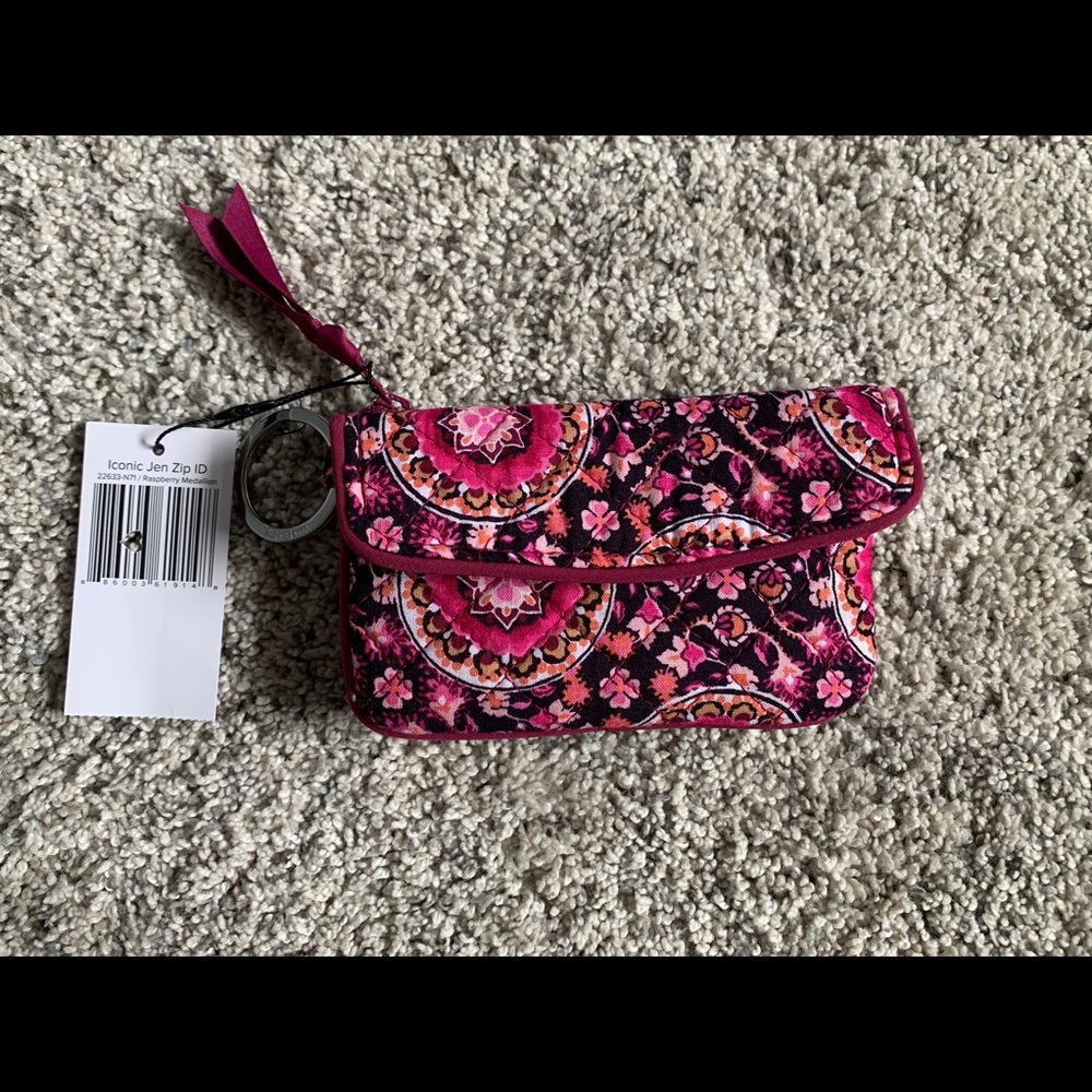 NWT💕 VERA BRADLEY ICONIC JEN ZIP ID